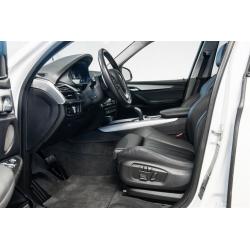 BMW X5 30d Aut xDrive / Värmare / Drag / Navi -14